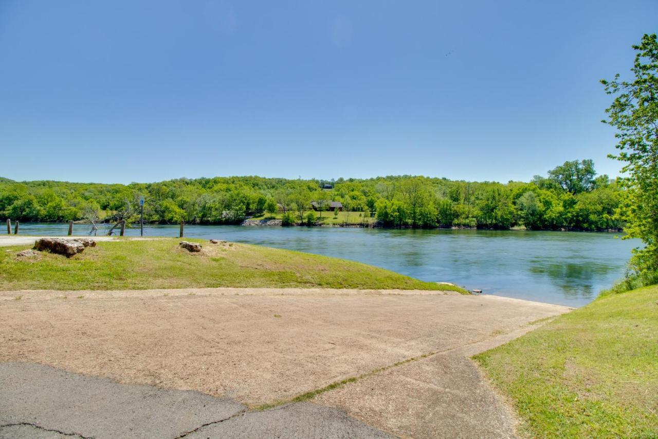 Spacious White Rivers Jewel Fishing Haven! Flippin Luaran gambar
